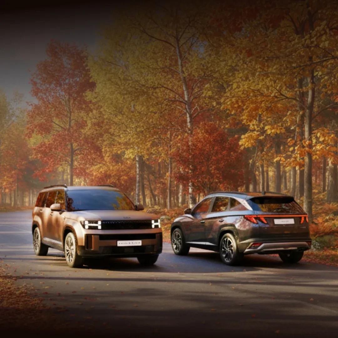 Imagine cu doua modele Hyundai, Tucson si Santa Fe